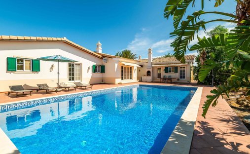 Villa a Estoi, Algarve, Portogallo 1
