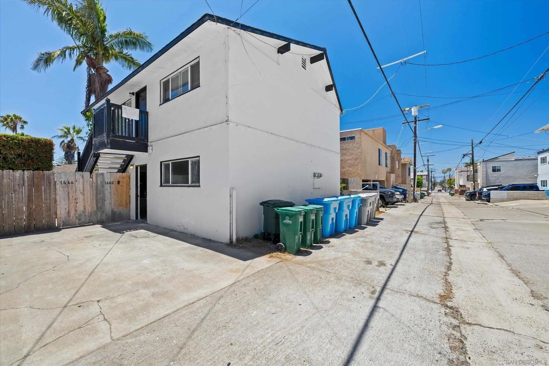 San Diego, California, United States 4 - 18493807