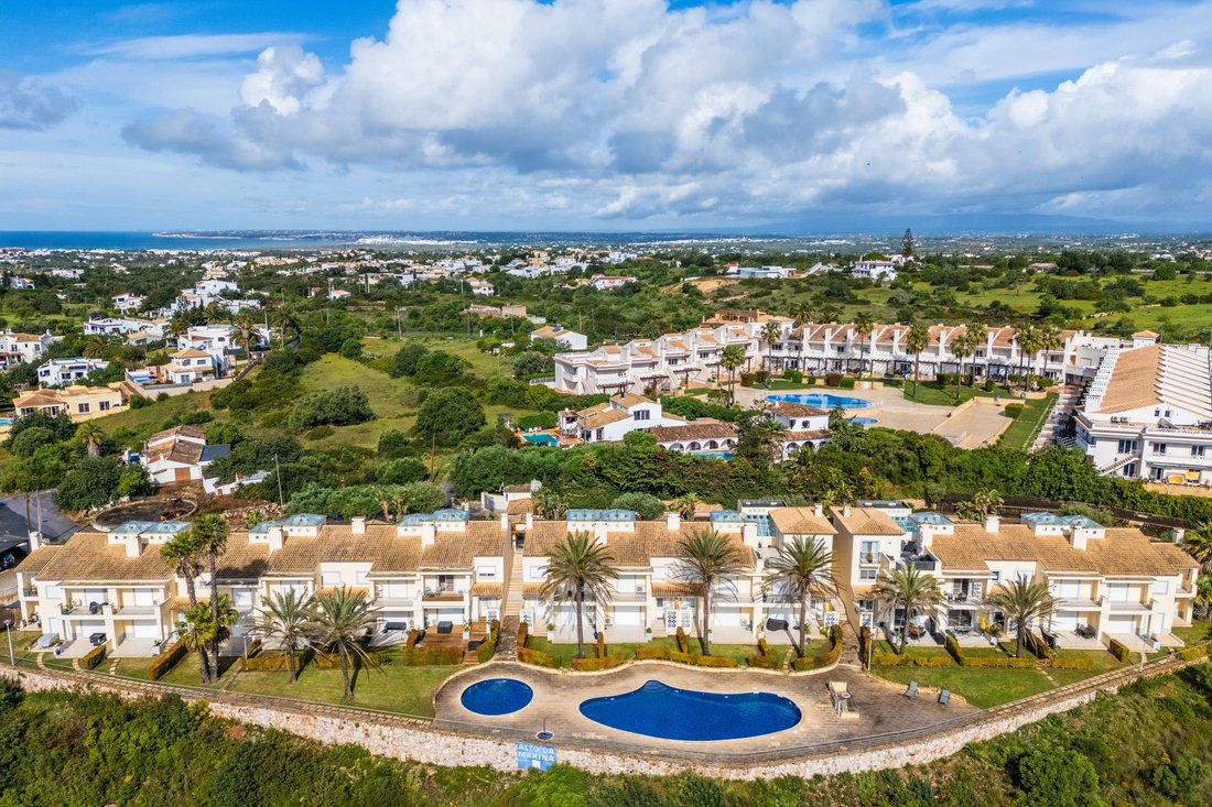 Townhouse in Olhos de Agua, Algarve, Portugal 5 - 17702588