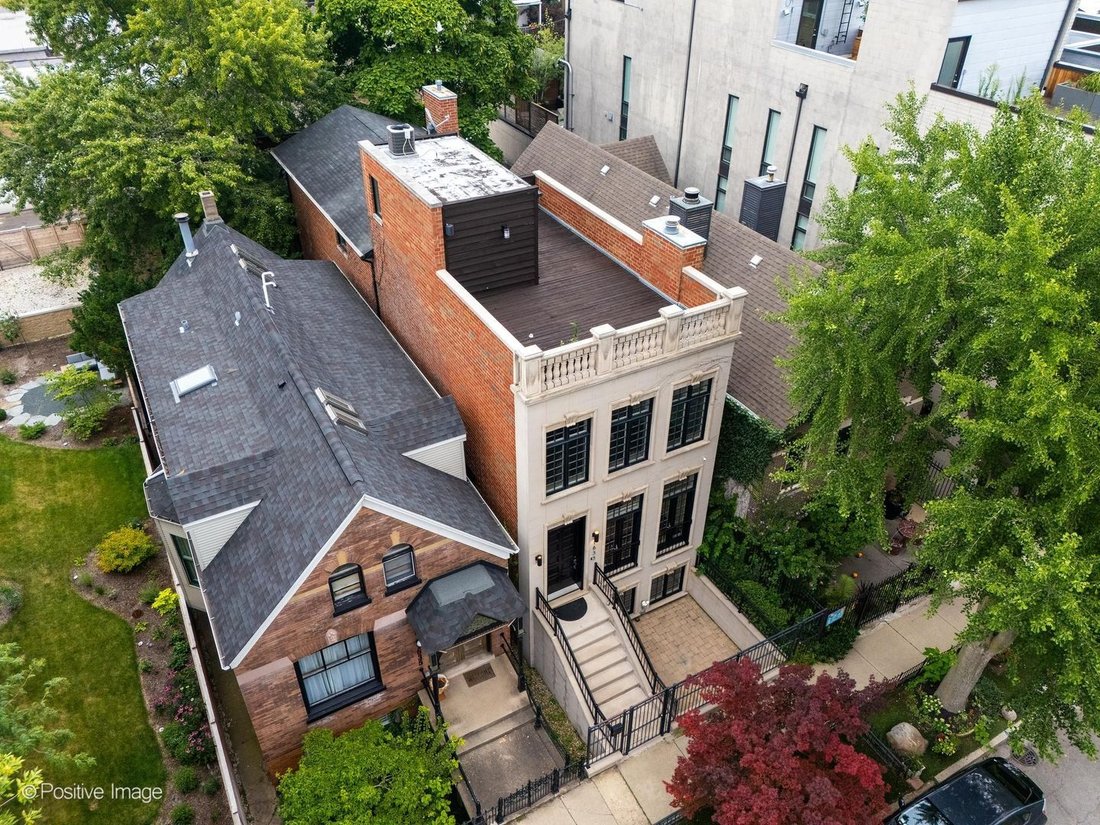 House in Chicago, Illinois, United States 3 - 18494706