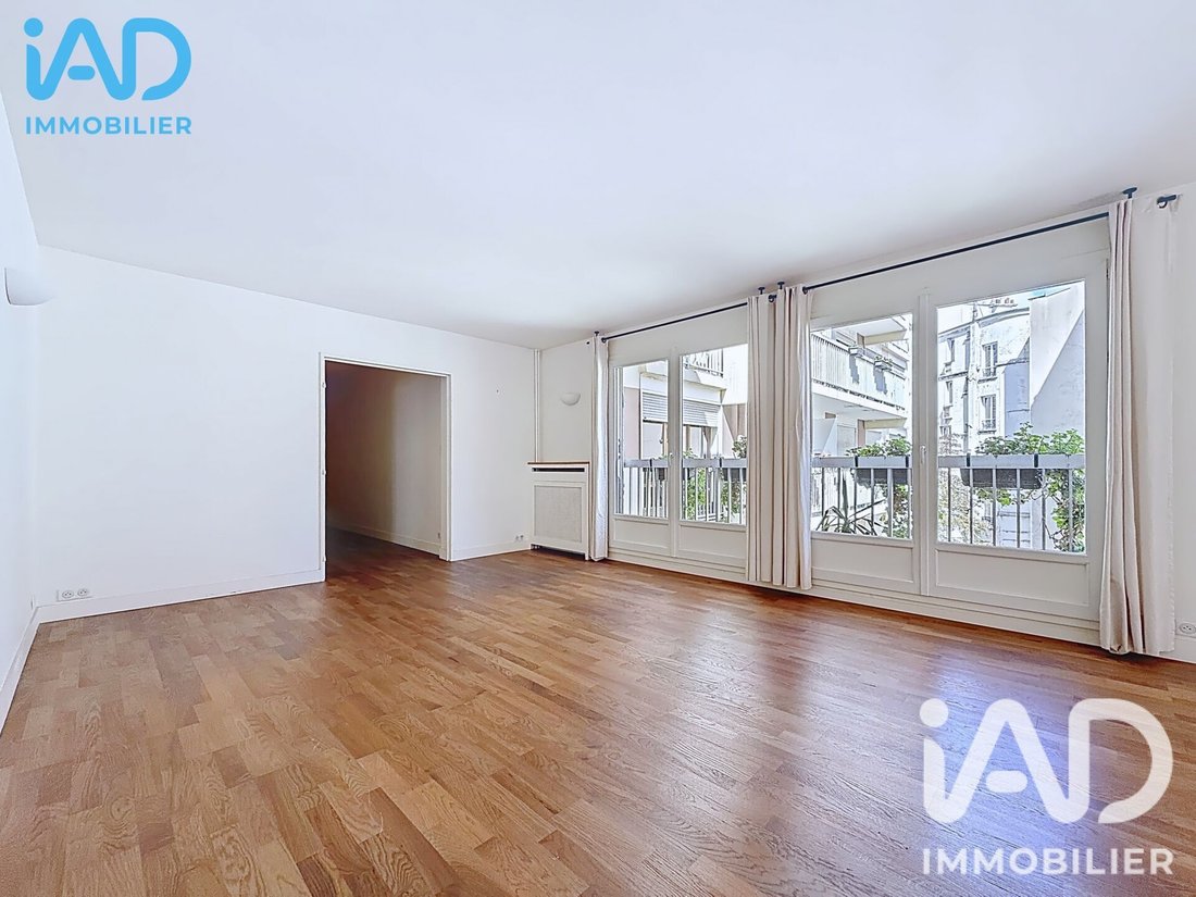 Apartment in Amiraux-Simplon-Poissonniers, Paris 18e Arrondissement, Paris 1 - 18495781