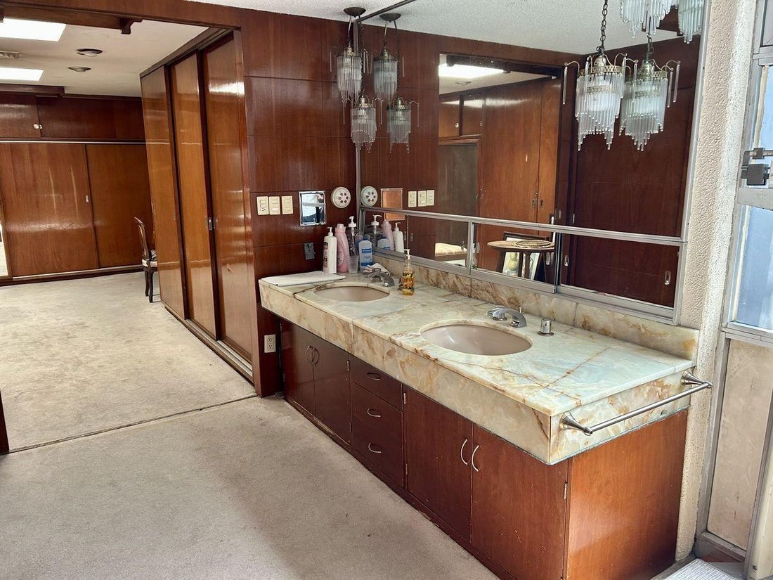 Condo in Mexico City, Mexico 2 - 18492704