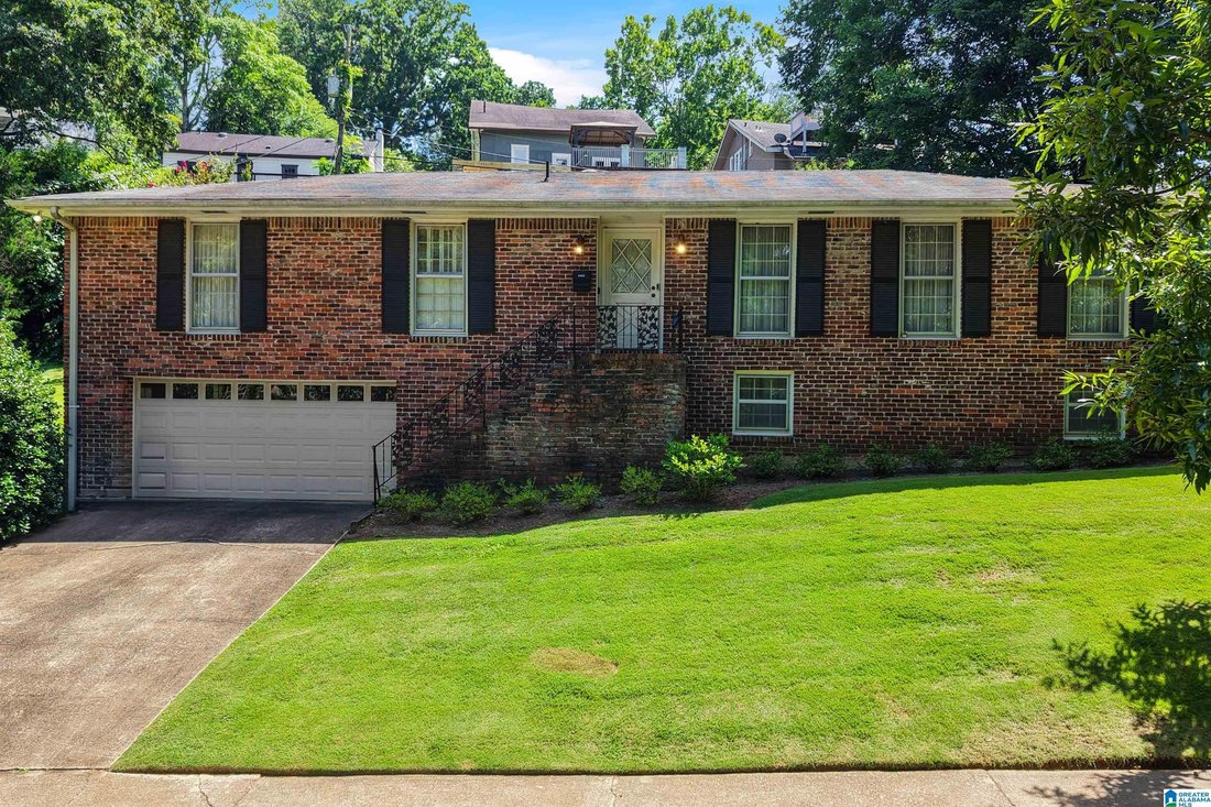House in Mountain Brook, Alabama, United States 1 - 18494576