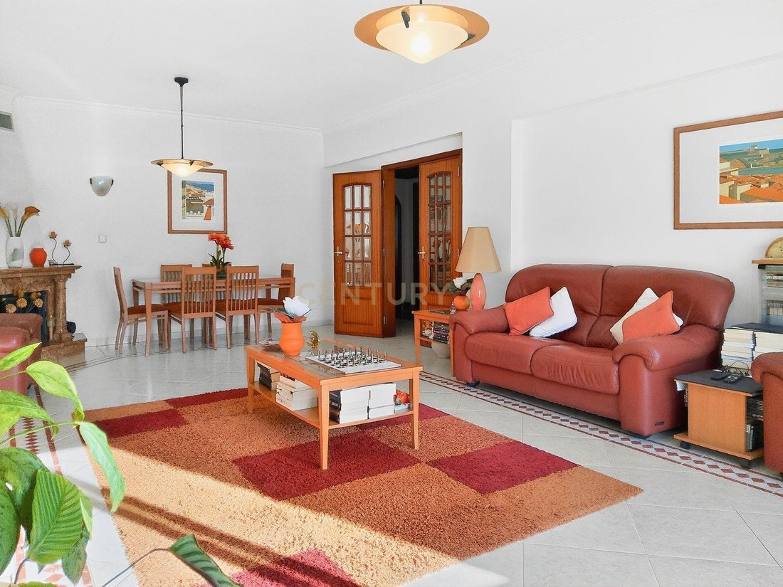 Apartment in Alfragide, Lisbon, Portugal 3 - 18494942