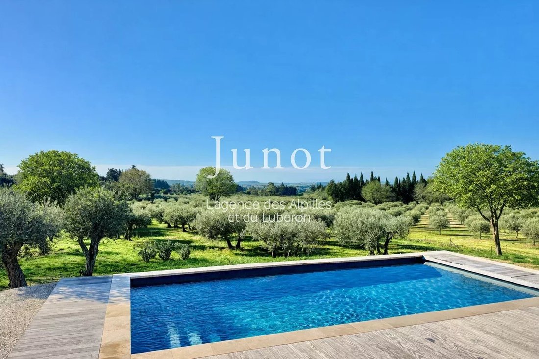 Villa in Fontvieille, Provence-Alpes-Côte d'Azur, France 1 - 17311448