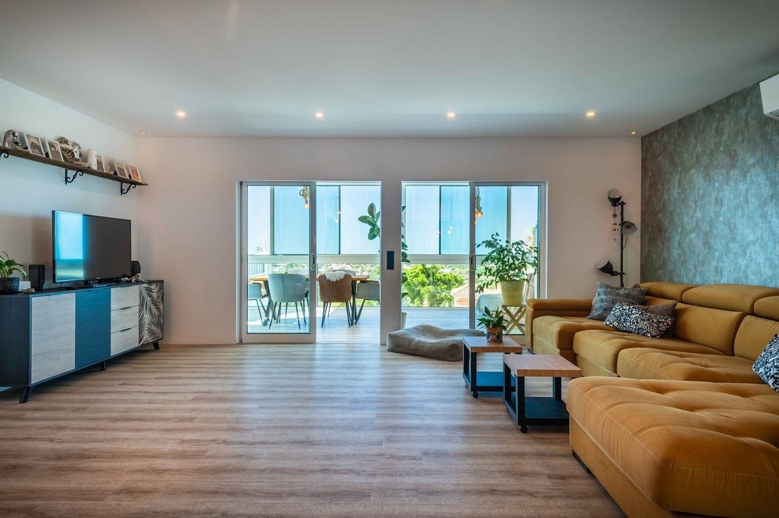 Villa in Loule (Sao Clemente), Algarve, Portugal 2 - 17843015