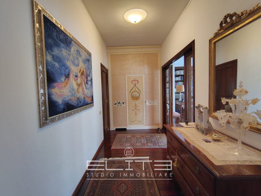 Wohnung in Zentrum, Ancona, Marken 1 - 18495325