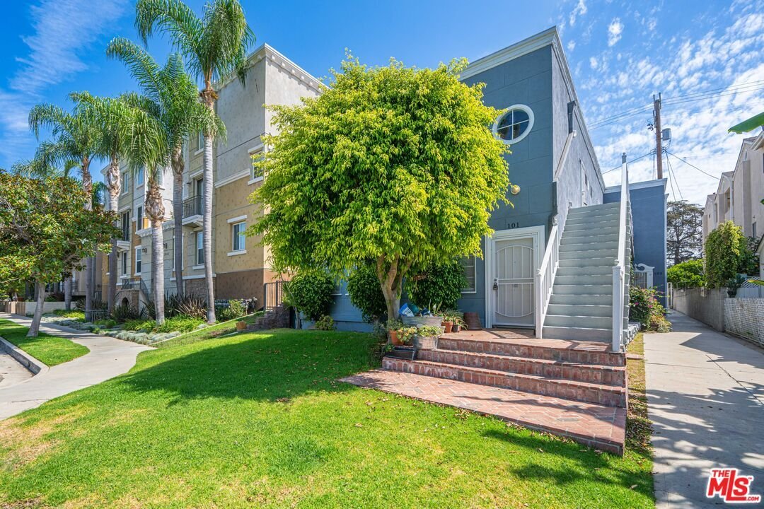 Los Angeles, California, United States 2 - 18495084