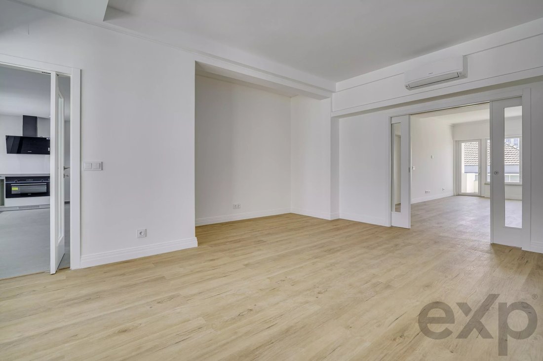 Apartment in Avenidas Novas, Lisbon, Portugal 3 - 17374489