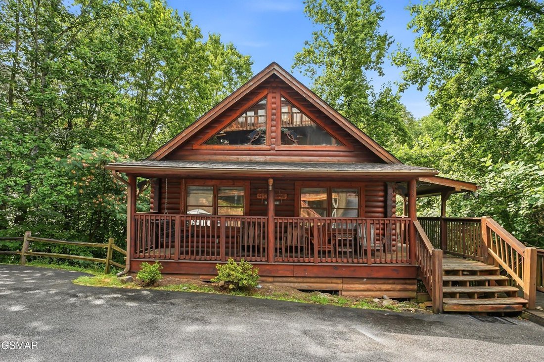 House in Pigeon Forge, Tennessee, United States 1 - 18494010