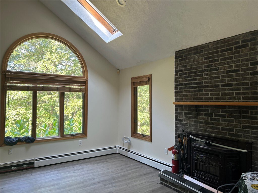 House in West Greenwich, Rhode Island, United States 2 - 18494564