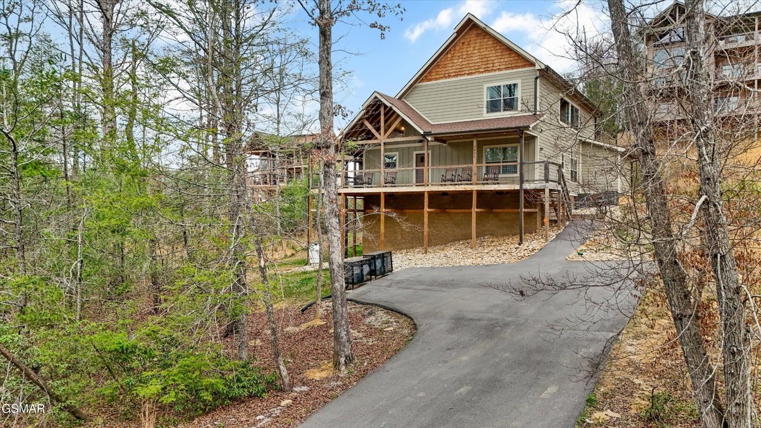 House in Sevierville, Tennessee, United States 1 - 18493882