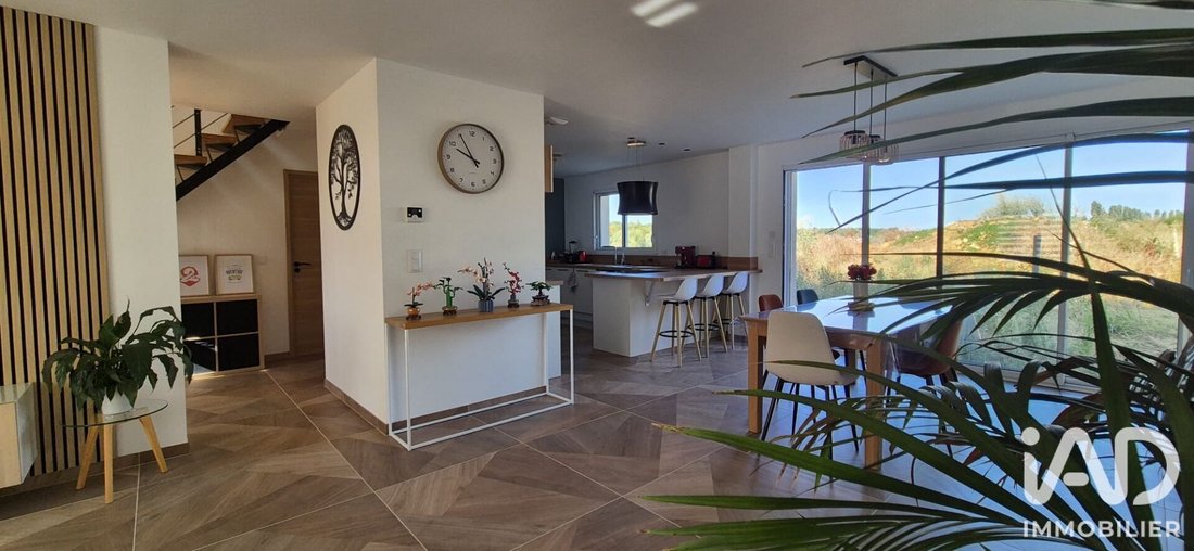 House in Presles-en-Brie, Ile-de-France, France 4 - 18495784