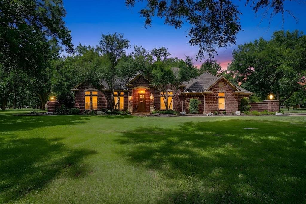 House in Granbury, Texas, United States 1 - 18494251