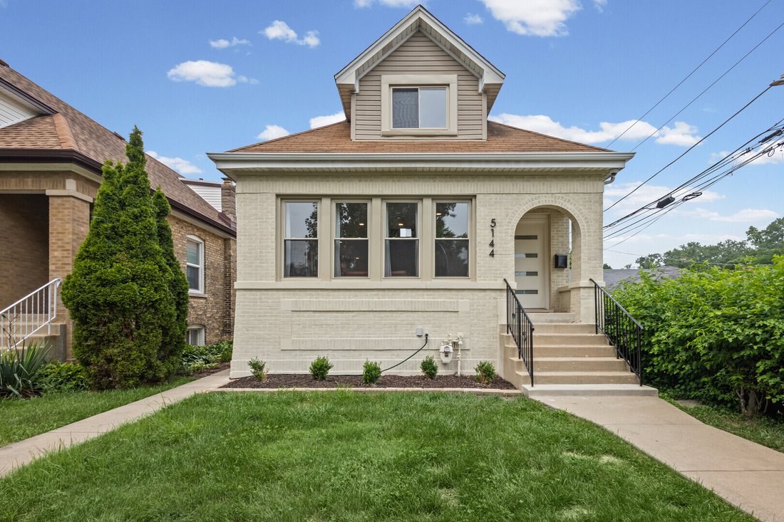 House in Chicago, Illinois, United States 2 - 18494803