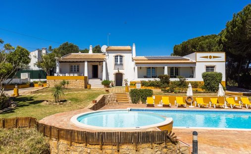 Villa in Praia dos Pescadores, Olhos de Agua, Portugal 1