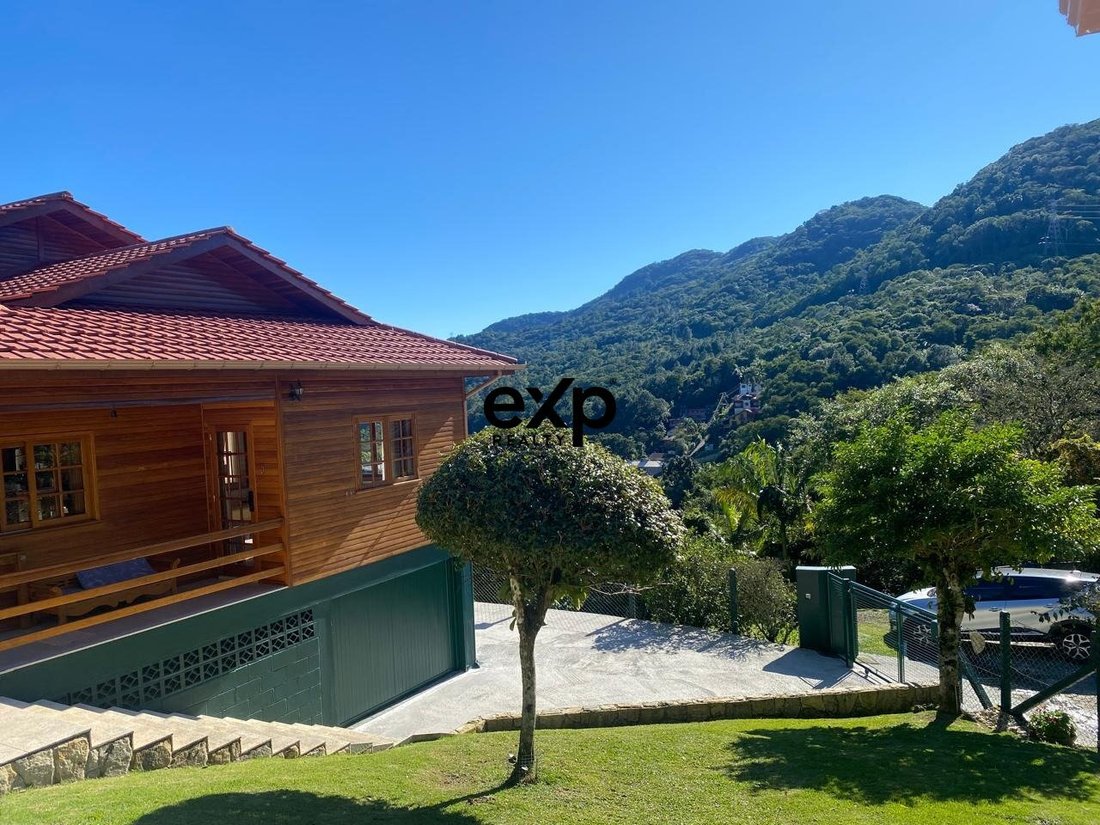 House in Florianópolis, State of Santa Catarina, Brazil 2 - 18492098