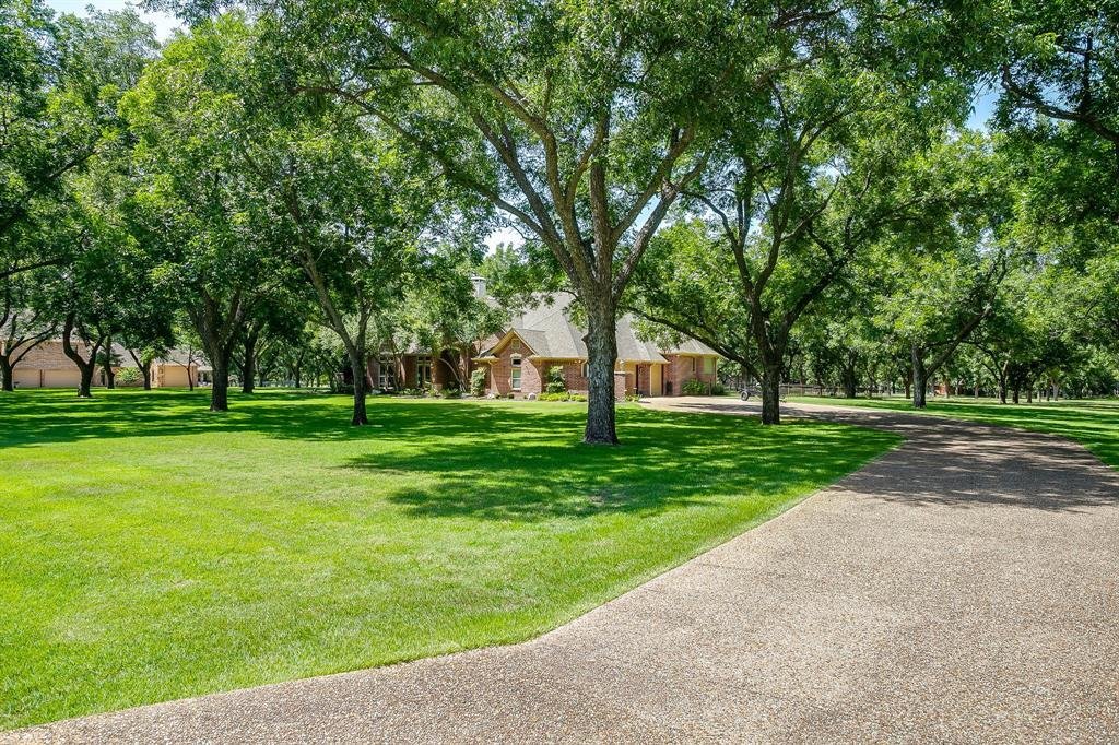 House in Granbury, Texas, United States 5 - 18494251
