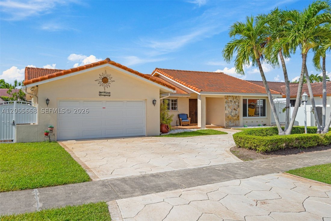 House in Miami, Florida, United States 2 - 18493454