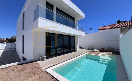 House in Alcabideche, Lisbon, Portugal 1