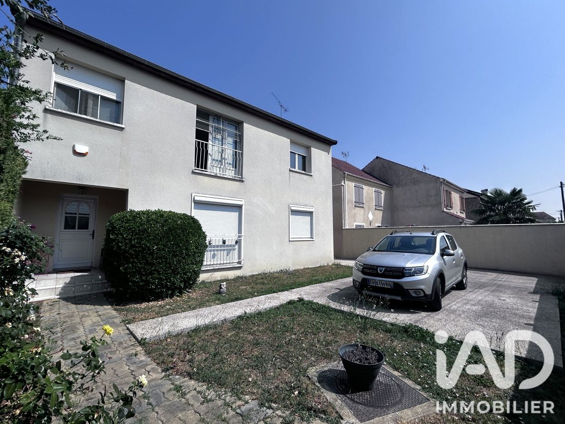 House in Bois Saint Denis, Tremblay-en-France, France 1 - 18495757