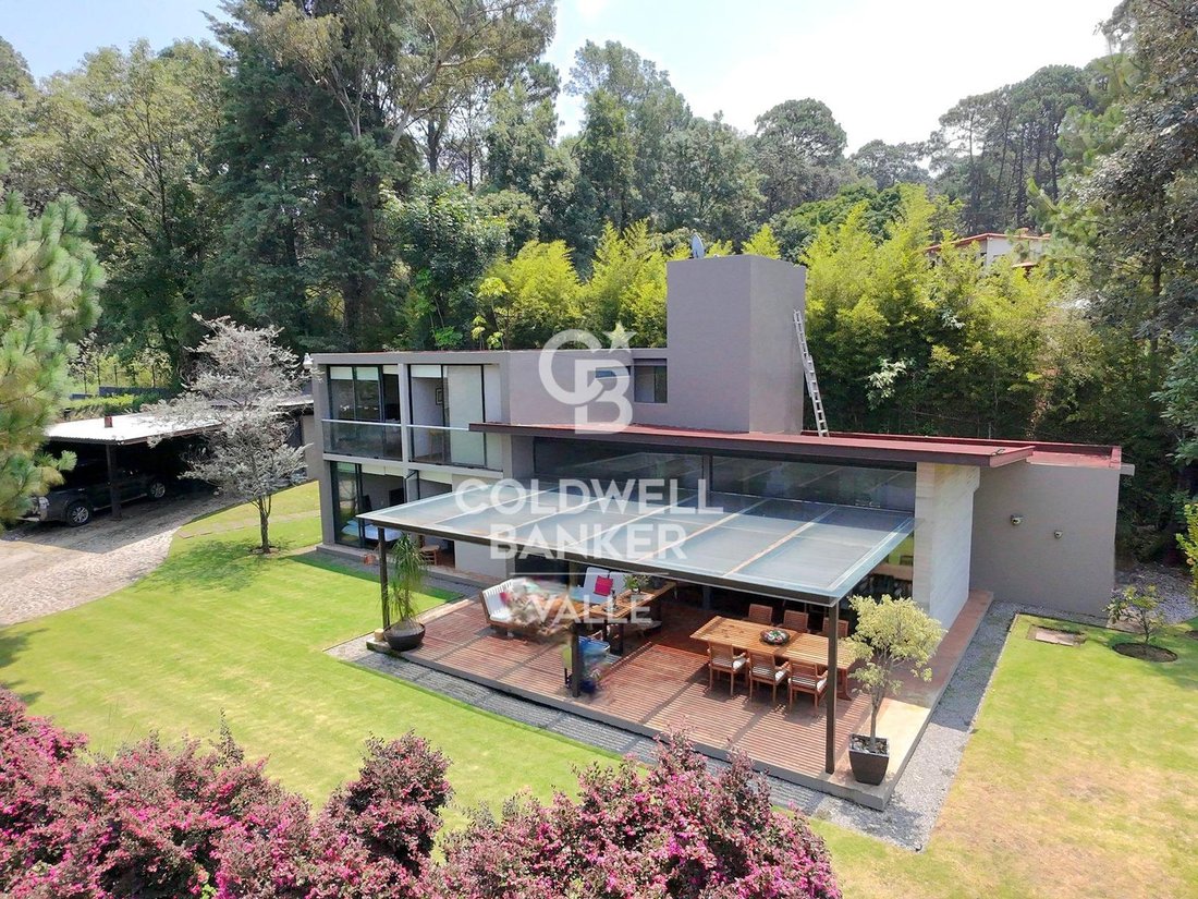 House in Valle de Bravo, State of Mexico, Mexico 3 - 18492302