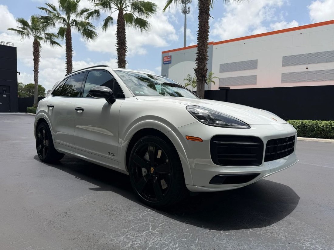Suv in Doral, FL, United States 5 - 18495522