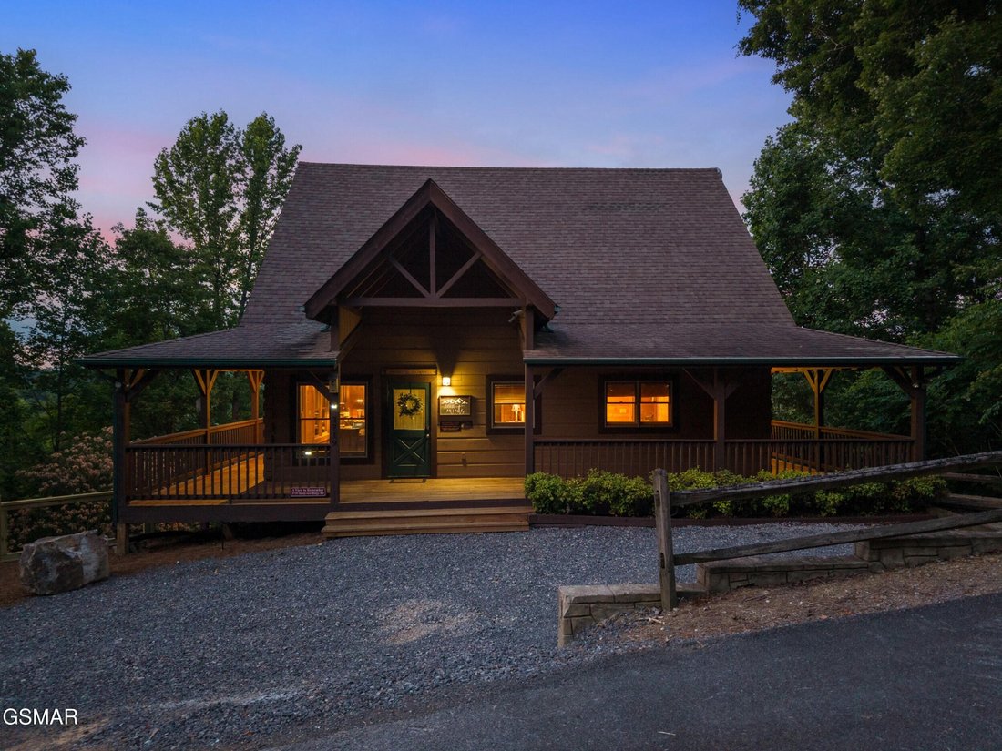 House in Sevierville, Tennessee, United States 1 - 18494040