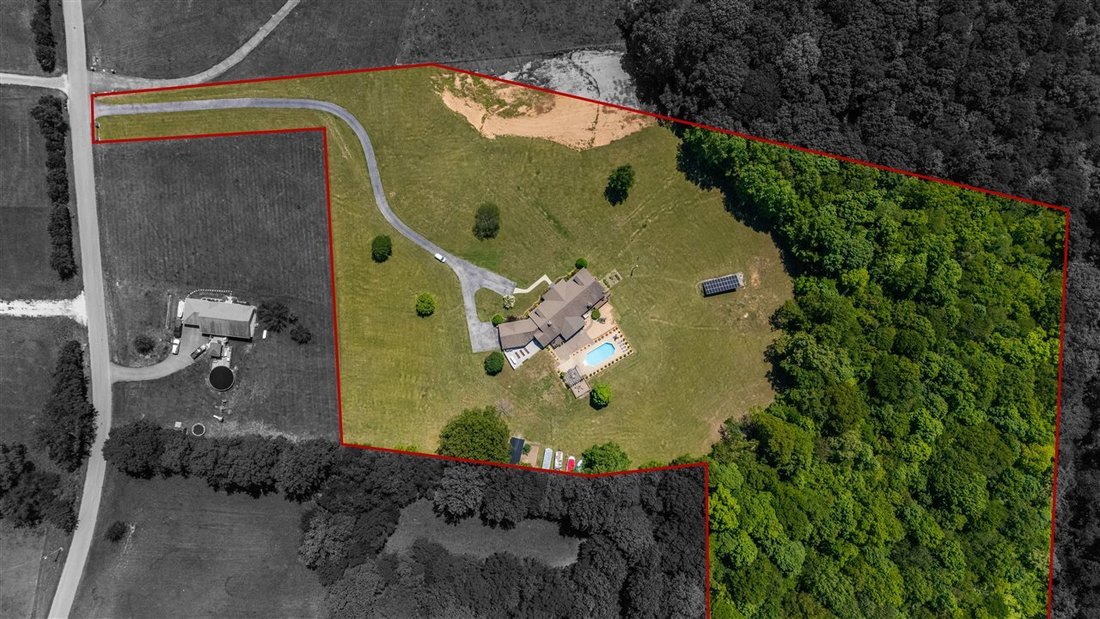 Farm Ranch in Scottsville, Kentucky, United States 4 - 18494869