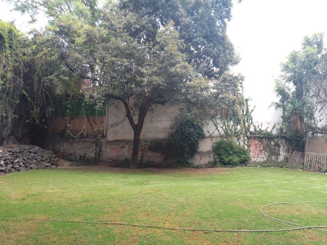 Land in Santa Catarina Yecahuitzotl, Mexico City, Mexico 1 - 18492522