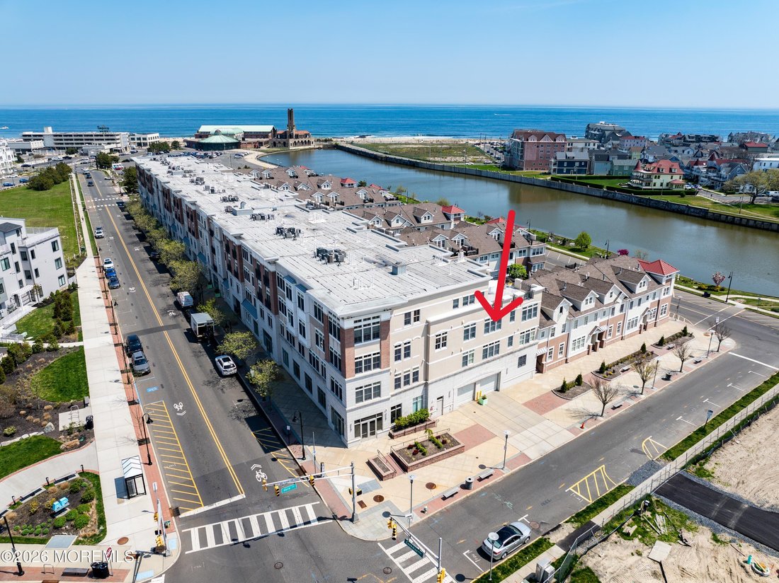 Condo in Asbury Park, New Jersey, United States 2 - 18493012