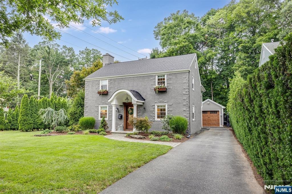 House in Glen Rock, New Jersey, United States 2 - 18494811