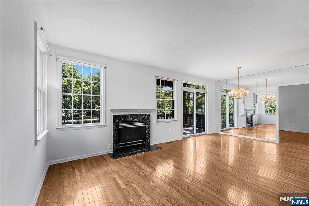 Condo in River Vale, New Jersey, United States 4 - 18492017