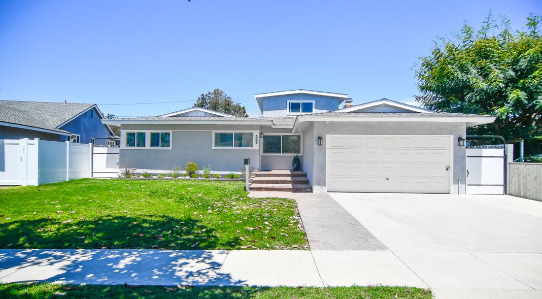 House in Signal Hill, California, United States 1 - 18492026