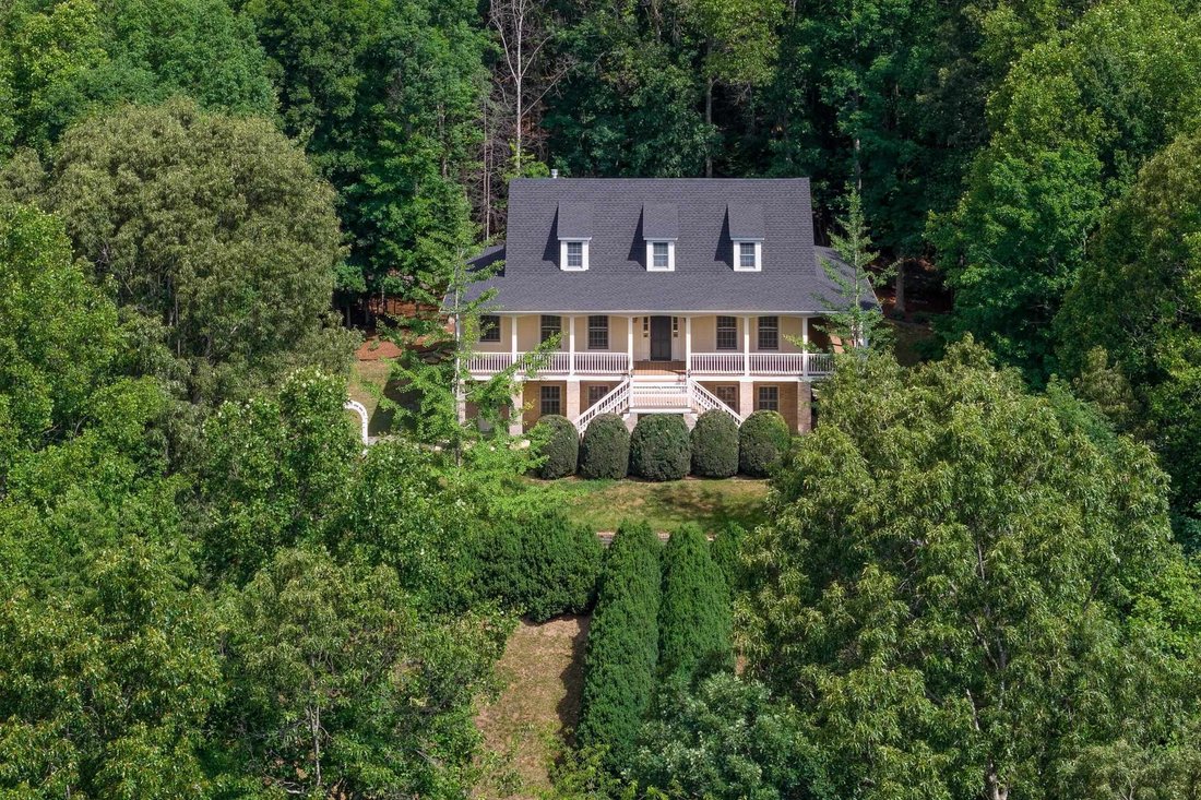 House in Fairfield, Virginia, United States 2 - 18494370