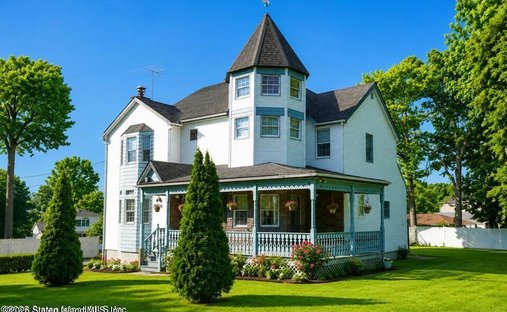 House in New York, New York, United States 1