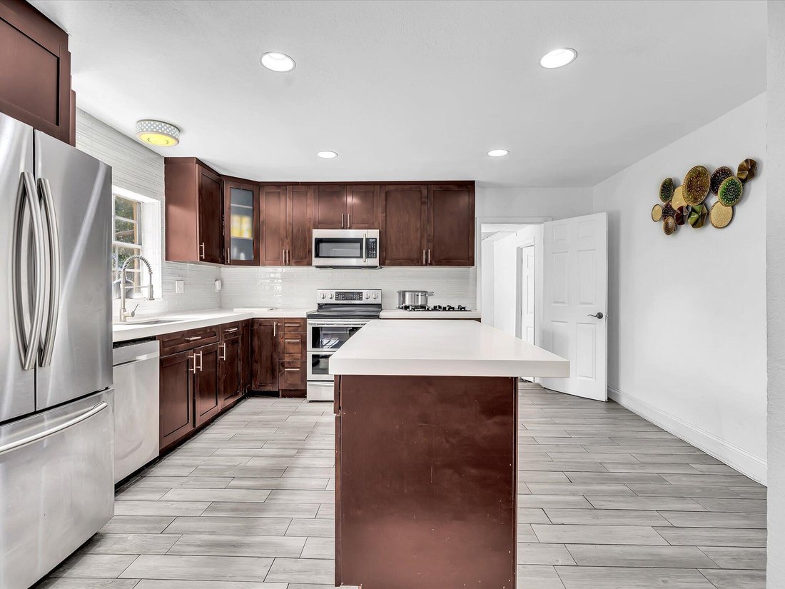 House in Plantation, Florida, United States 4 - 18492133