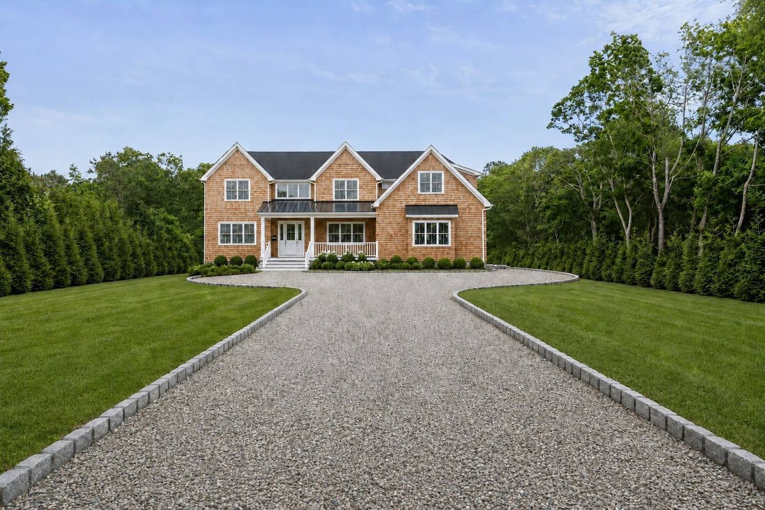 House in Quogue, New York, United States 3 - 16937889