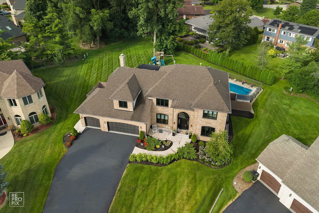 House in Wood Dale, Illinois, United States 1 - 18494656