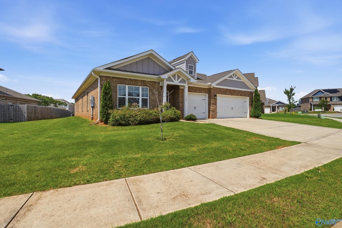 House in Redstone Arsenal, Alabama, United States 2 - 18493295