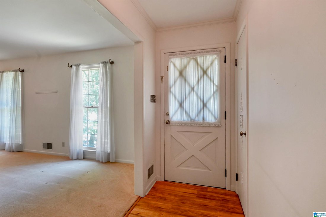 House in Mountain Brook, Alabama, United States 3 - 18494576
