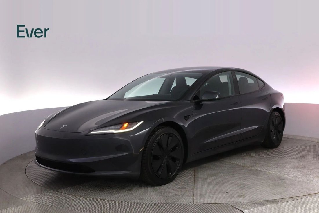 Sedan in San Francisco, CA, United States 2 - 18338434