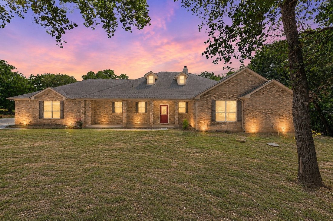 House in Alvarado, Texas, United States 2 - 18379503