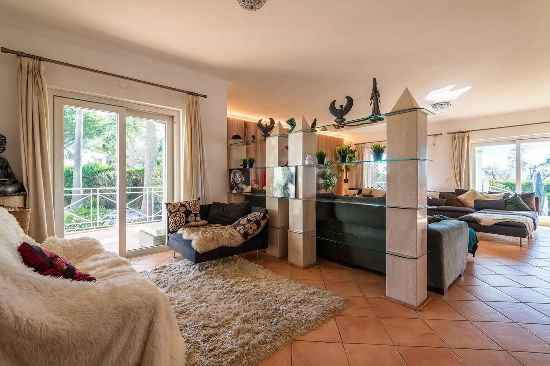 Villa in Carvoeiro, Algarve, Portugal 5 - 17702594