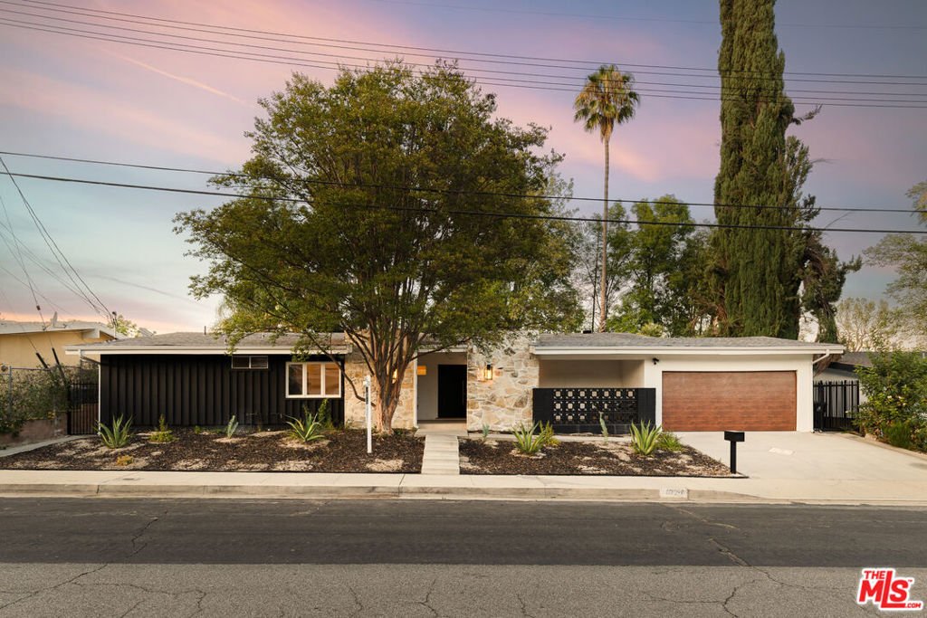 House in Los Angeles, California, United States 5 - 18494397