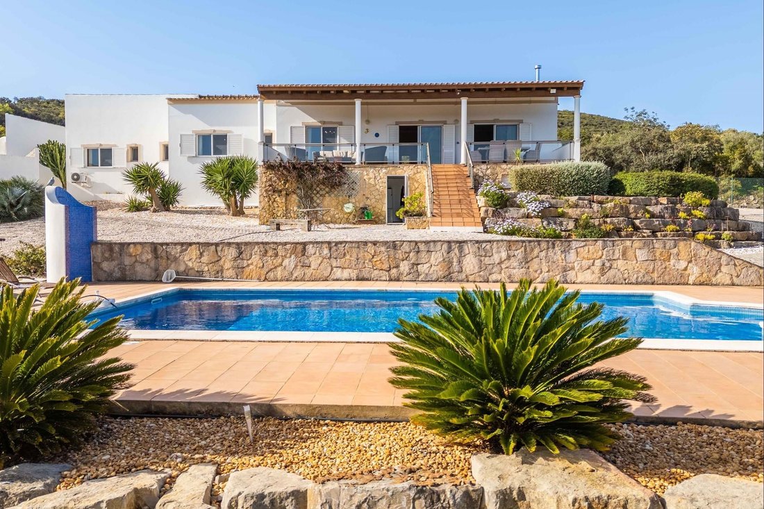 Villa in Estoi, Algarve, Portugal 1 - 16570323