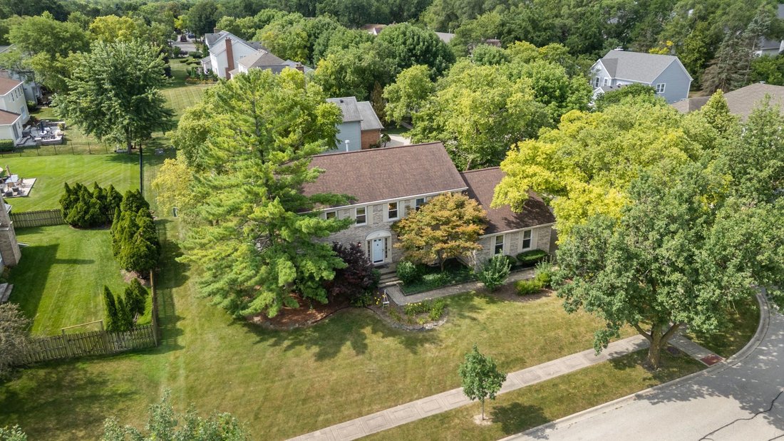 House in Schaumburg, Illinois, United States 3 - 18494725