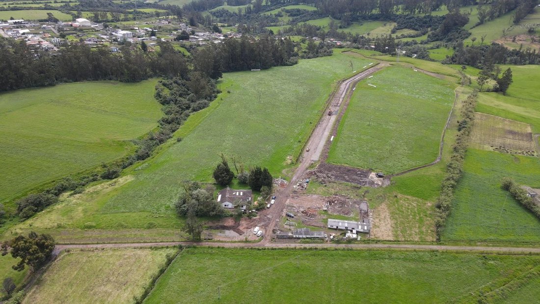 Land in Tambillo, Pichincha, Ecuador 4 - 18492623