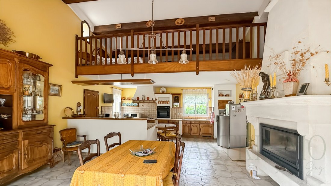 Maison à Nord, Saint-Clément-de-Rivière, France 3 - 18493916