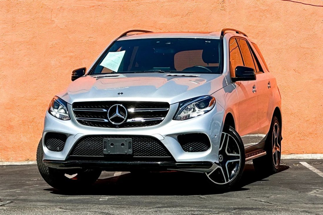 Suv in El Monte, CA, United States 4 - 18495532